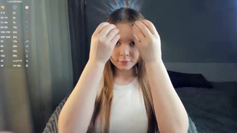 Bella online show from 09-29-25, 06:13