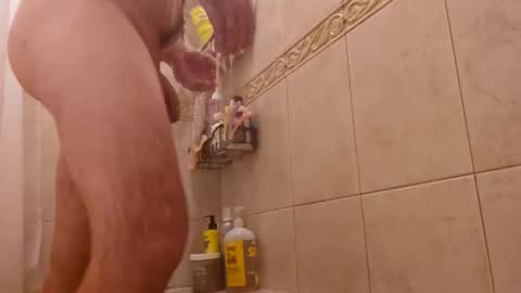 Snapshot of bellydancer69 chatting on 10-27-25, 06:23 bellydancer69 online show from 10-27-25, 06:23