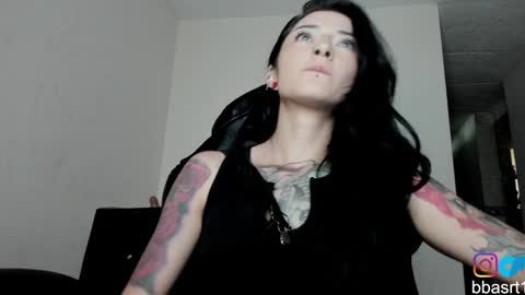 Snapshot of belyswitch chatting on 01-23-25, 11:15 Bely   Bbasrt1 -  hot online show from 01-23-25, 11:15