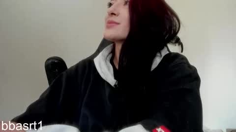 Snapshot of belyswitch chatting on 09-19-25, 05:35 Bely   Bbasrt1 -  hot online show from 09-19-25, 05:35