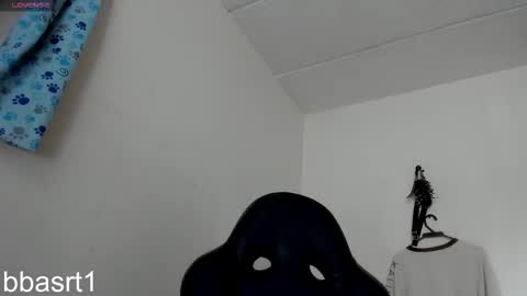 Snapshot of belyswitch chatting on 10-05-25, 03:21 Bely   Bbasrt1 -  hot online show from 10-05-25, 03:21