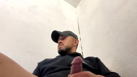 Snapshot of bemysecrett chatting on 01-25-25, 04:35 bemysecrett online show from 01-25-25, 04:35