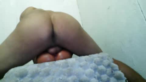 Snapshot of bemysecrett chatting on 02-10-25, 07:49 bemysecrett online show from 02-10-25, 07:49