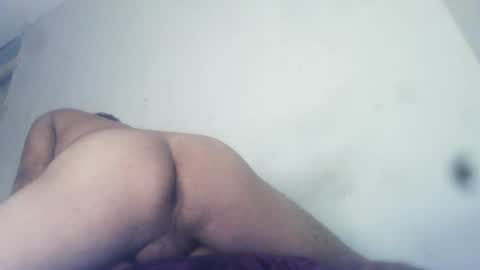 Snapshot of bemysecrett chatting on 10-08-25, 04:15 bemysecrett online show from 10-08-25, 04:15