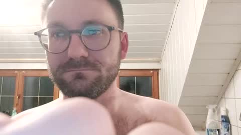 ben00189 online show from 12-30-24, 06:05