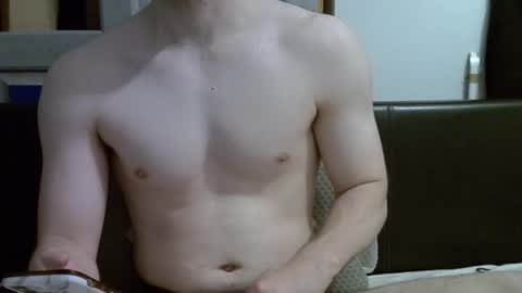 ben948900 online show from 09-28-25, 08:42