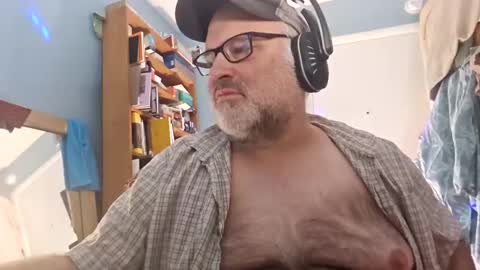 Bendavewill online show from 12-19-24, 08:45