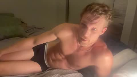 bendoverxo online show from 11-08-25, 09:42