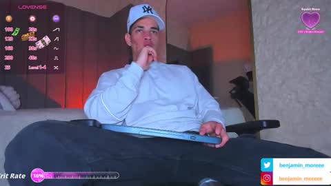 BENJAMIN online show from 11-23-25, 07:57