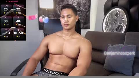 Snapshot of benjamincooperk1 chatting on 10-24-25, 02:02 benjamincooperk online show from 10-24-25, 02:02