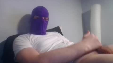 Snapshot of bennybueno chatting on 02-22-26, 02:24 bennybueno online show from 02-22-26, 02:24