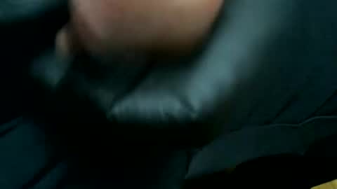 Snapshot of bensohard4u chatting on 02-19-25, 05:27 bensohard4u online show from 02-19-25, 05:27