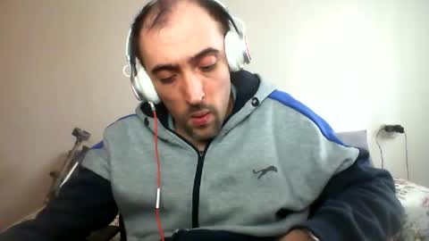 bentish online show from 01-26-25, 01:04