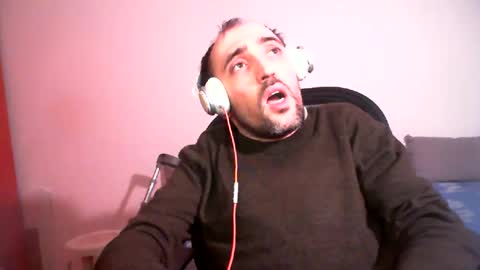 bentish online show from 02-13-25, 07:10