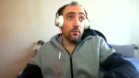 bentish online show from 02-18-25, 11:11