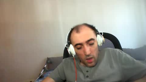 bentish online show from 10-11-25, 07:40