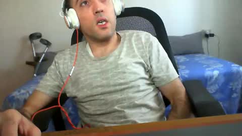 bentish online show from 11-28-25, 09:56