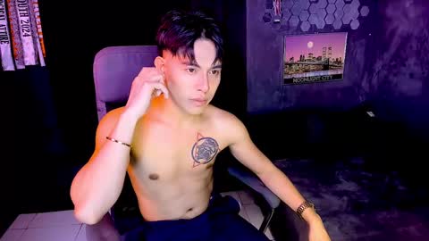 Snapshot of bentlyfuck chatting on 12-27-24, 04:32 bentlyfuck online show from 12-27-24, 04:32