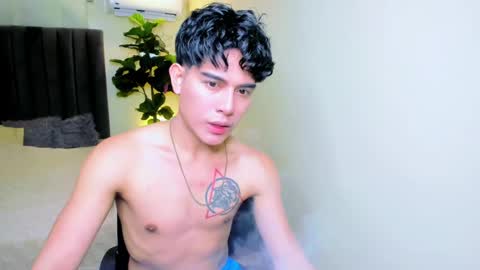 Snapshot of bentlyfuck chatting on 01-21-25, 09:25 bentlyfuck online show from 01-21-25, 09:25