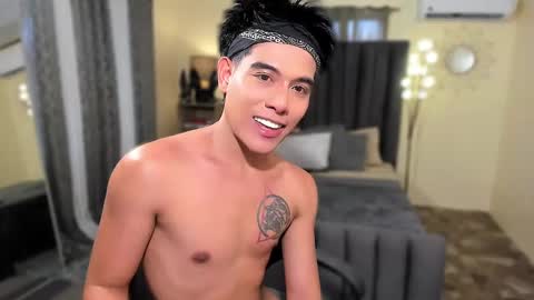 Snapshot of bentlyfuck chatting on 03-06-25, 03:24 bentlyfuck online show from 03-06-25, 03:24