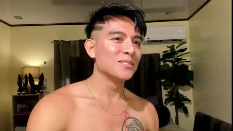 Snapshot of bentlyfuck chatting on 10-07-25, 05:26 bentlyfuck online show from 10-07-25, 05:26