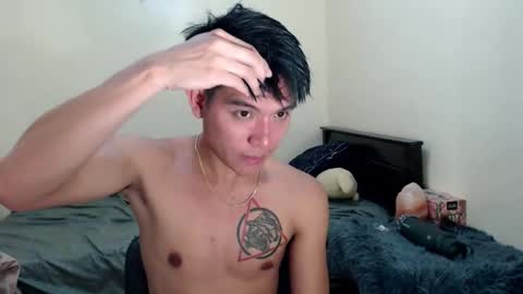 Snapshot of bentlyfuck chatting on 10-26-25, 01:39 bentlyfuck online show from 10-26-25, 01:39