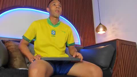 bento_fox online show from 02-06-26, 04:28