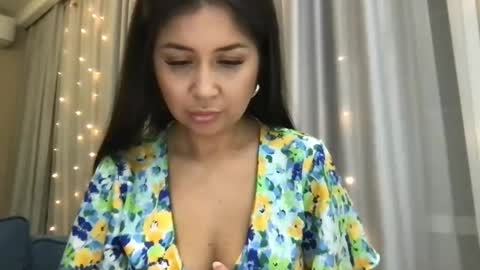 Karolina online show from 03-05-25, 03:29