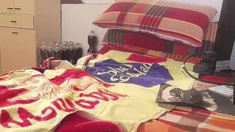 berlinerbaer1963 online show from 09-12-25, 09:37