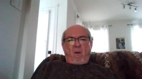 bernard1102 online show from 01-03-25, 01:25