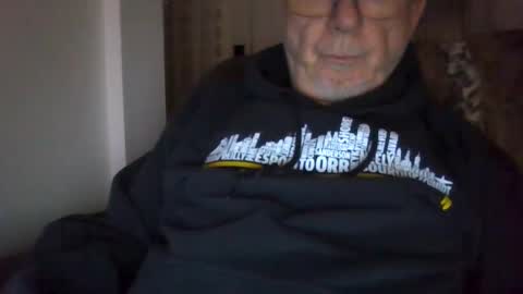 bernard1102 online show from 01-07-25, 02:31