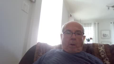 bernard1102 online show from 09-18-25, 01:24