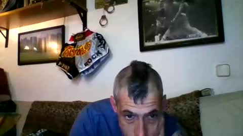 bernichaoss77 online show from 01-02-25, 02:33