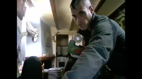 bernichaoss77 online show from 02-02-25, 08:08