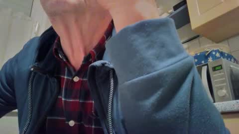 Snapshot of bernie6004 chatting on 02-22-26, 02:24 bernie6004 online show from 02-22-26, 02:24