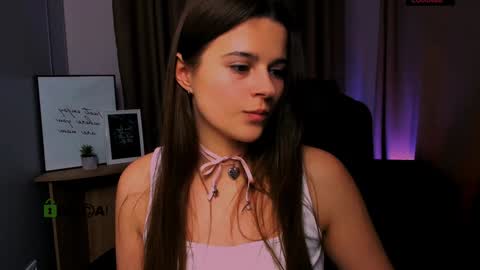 Snapshot of berry_alma chatting on 01-30-25, 03:33 Alma online show from 01-30-25, 03:33