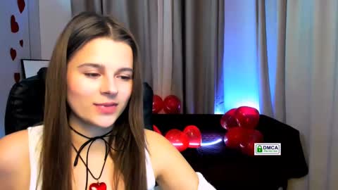 Snapshot of berry_alma chatting on 02-25-25, 12:03 Alma online show from 02-25-25, 12:03