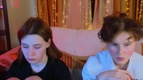 Your sweet Tara and Eva online show from 12-22-25, 04:48