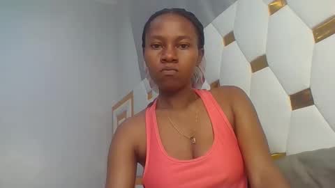 Snapshot of berryl8 chatting on 09-29-25, 07:30 berryl online show from 09-29-25, 07:30