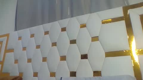 Snapshot of berryl8 chatting on 10-26-25, 07:09 berryl online show from 10-26-25, 07:09