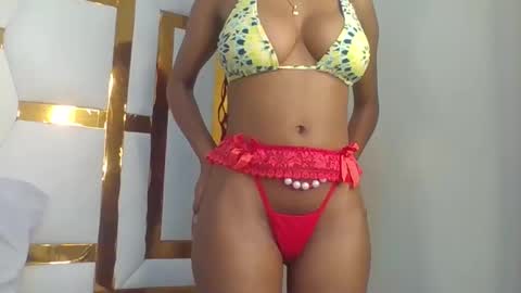 Snapshot of berryl8 chatting on 10-29-25, 07:37 berryl online show from 10-29-25, 07:37