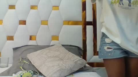 Snapshot of berryl8 chatting on 11-04-25, 07:02 berryl online show from 11-04-25, 07:02