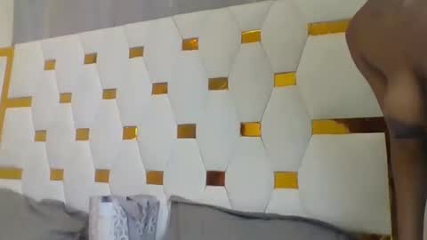 Snapshot of berryl8 chatting on 11-09-25, 07:01 berryl online show from 11-09-25, 07:01