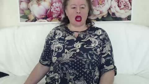 BerryShickX online show from 10-21-25, 08:37