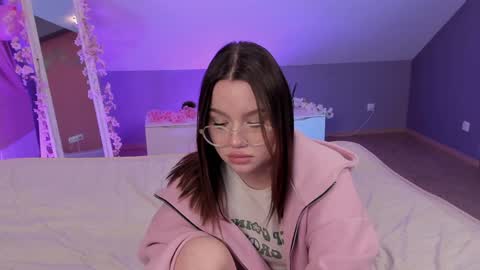 Danny and Kira online show from 02-02-25, 11:42