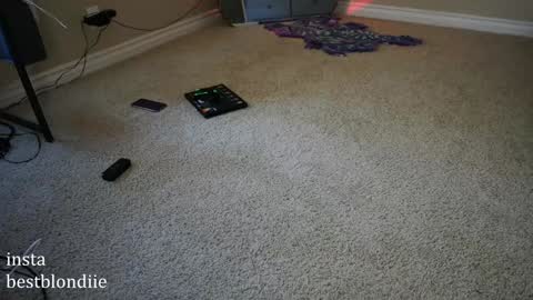 Snapshot of bestblondiiecb chatting on 02-02-25, 08:30 Chloe Next stream on Friday online show from 02-02-25, 08:30