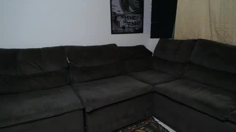 bestmuscle online show from 11-13-25, 04:11