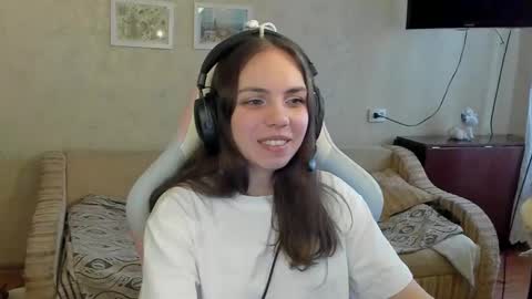 Snapshot of bethany_tease chatting on 02-27-26, 12:16 bethany_tease online show from 02-27-26, 12:16