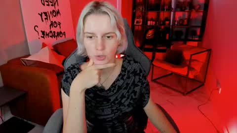 Bethany online show from 10-20-25, 05:41