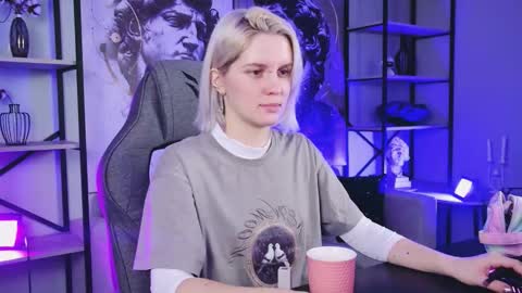 Bethany online show from 02-10-26, 05:44